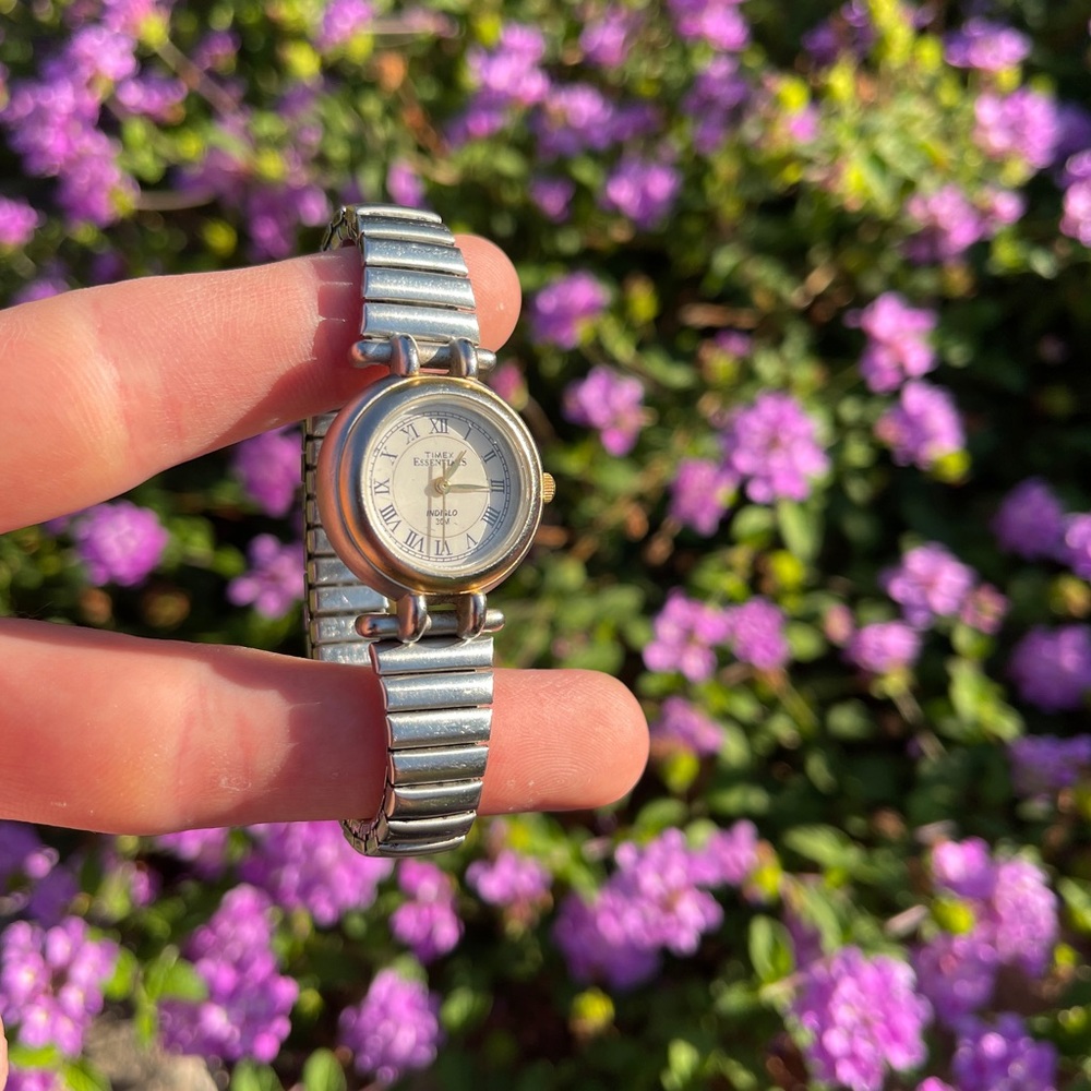 Vintage Timex Silver and Gold Essentials watch
